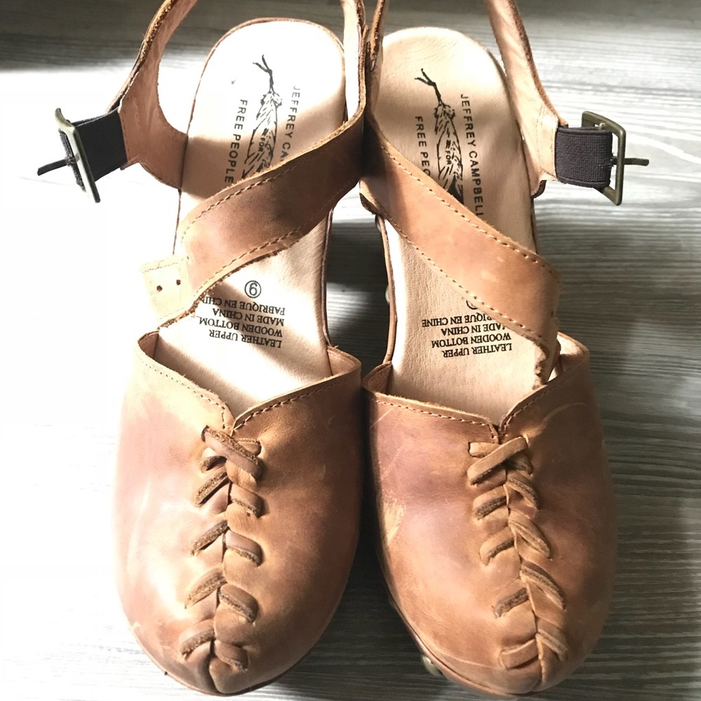 Jeffrey Campbell x Free People Daubs Clog